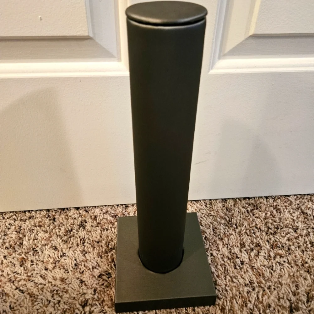 Modern Gunmetal Bracelet/Scrunchie Leatherette Display Stand